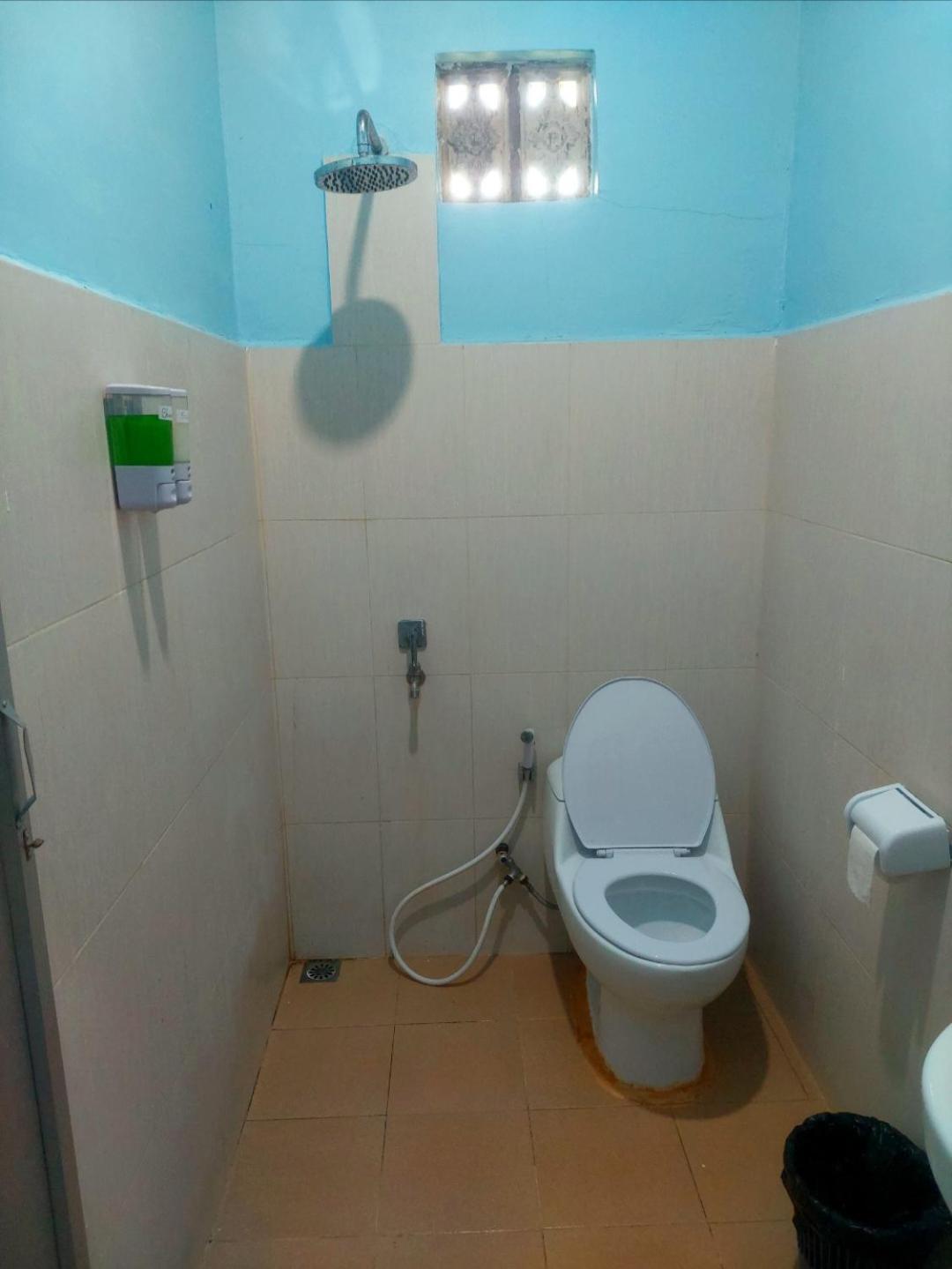 D'Ru Guest House Labuan Bajo Extérieur photo
